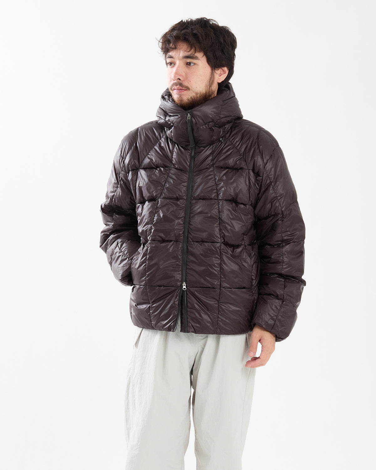 THREE-DIMENSIONAL DOWN PARKA