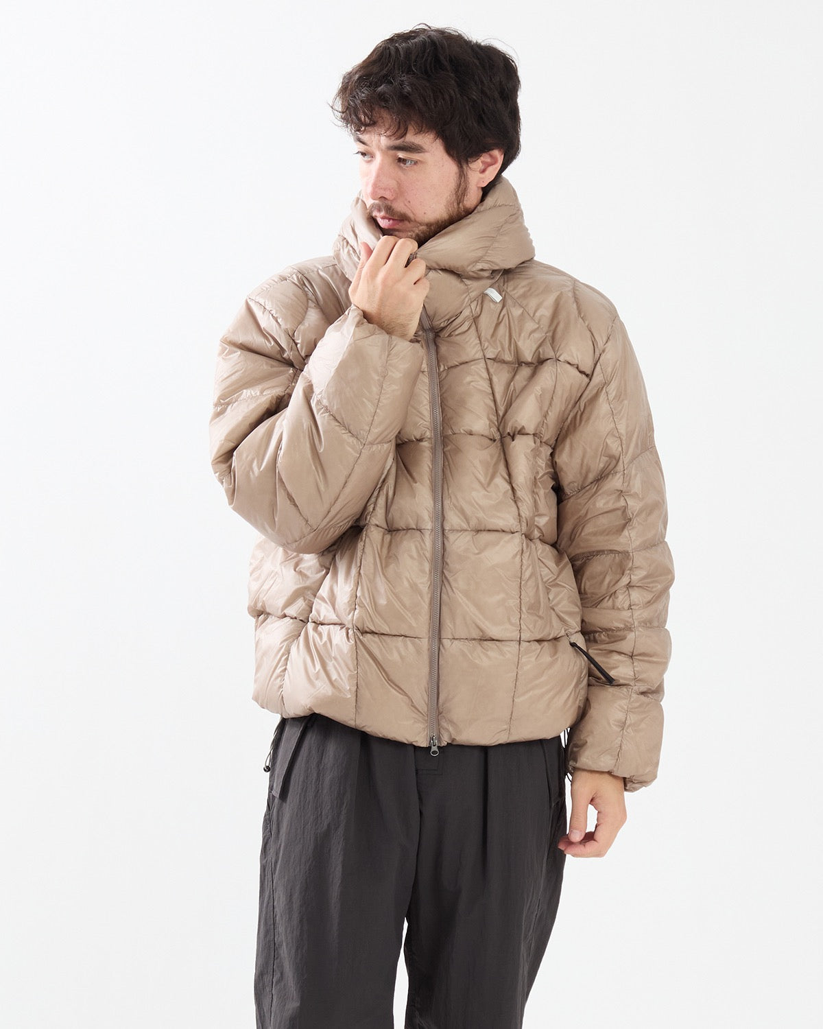 THREE-DIMENSIONAL DOWN PARKA