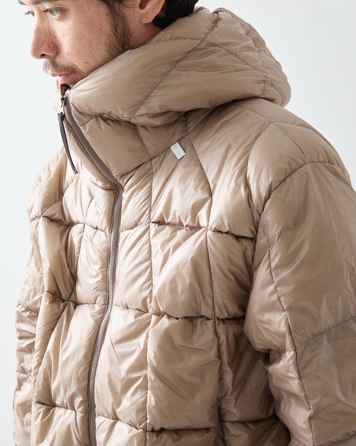 THREE-DIMENSIONAL DOWN PARKA
