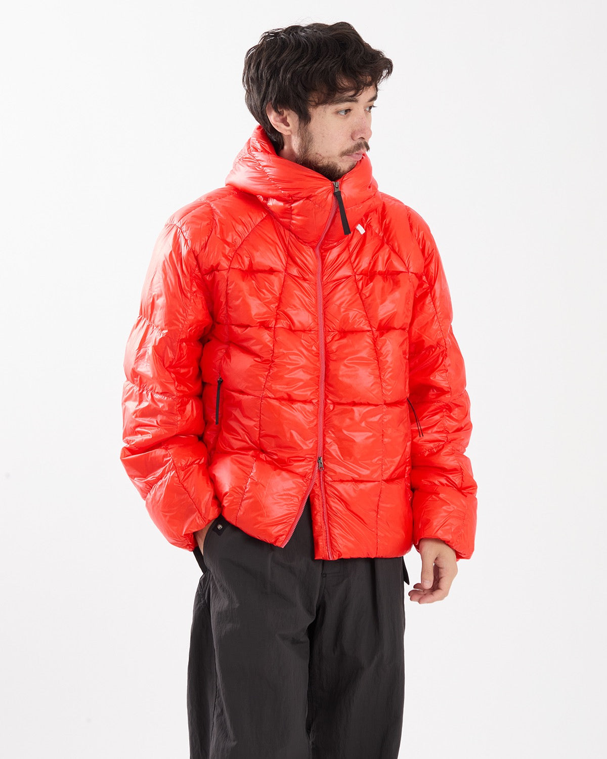 THREE-DIMENSIONAL DOWN PARKA