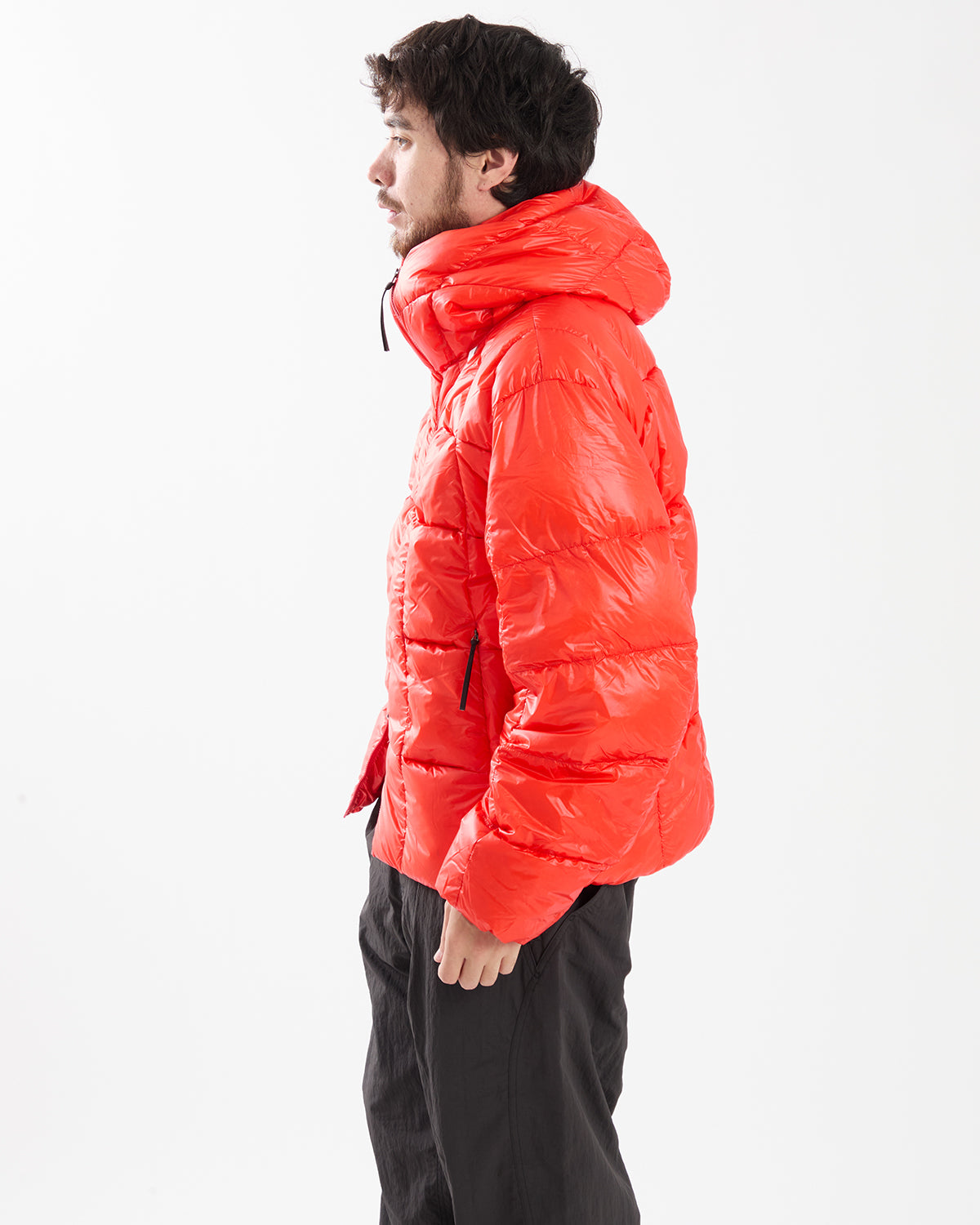 THREE-DIMENSIONAL DOWN PARKA