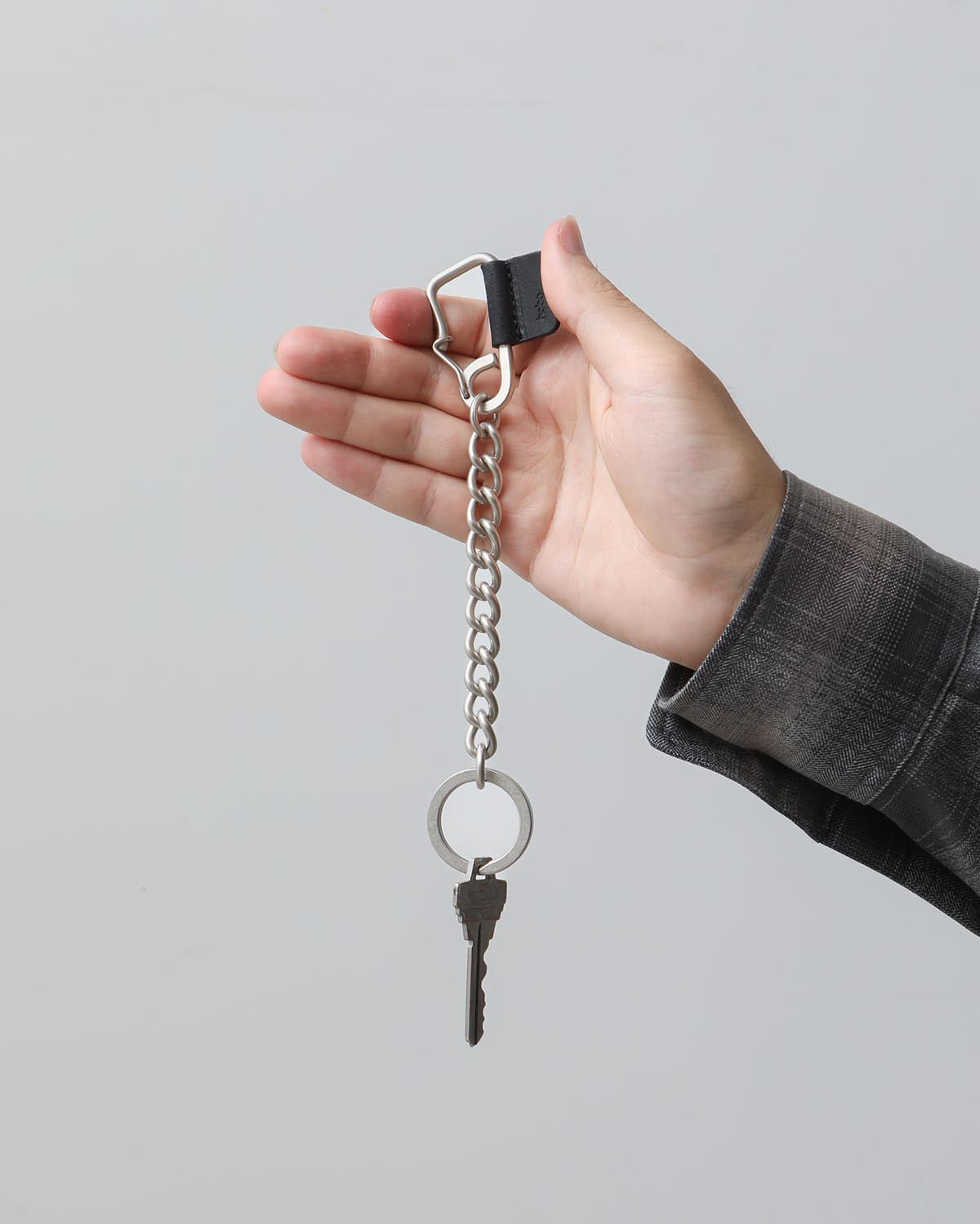 CARABINER CHAIN KEY RING with NUBUCK COW LEATHER