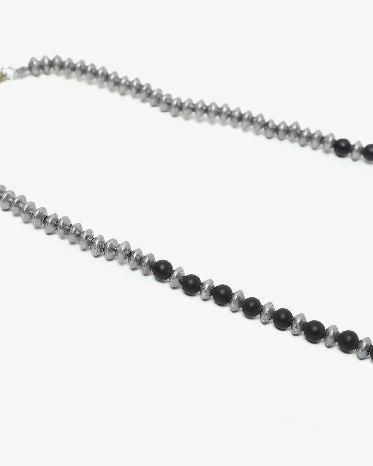 BEADS NECKLACE STONE