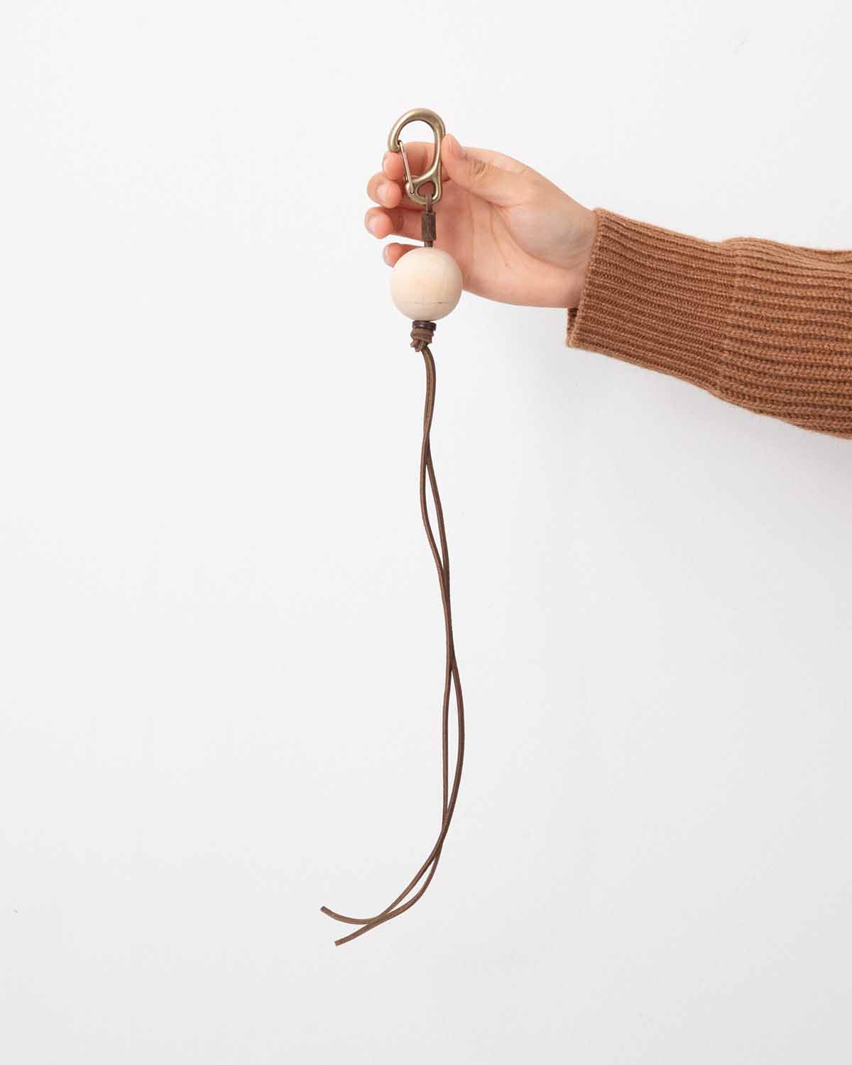 ROUND WOOD BEADS KEY RING with BRASS