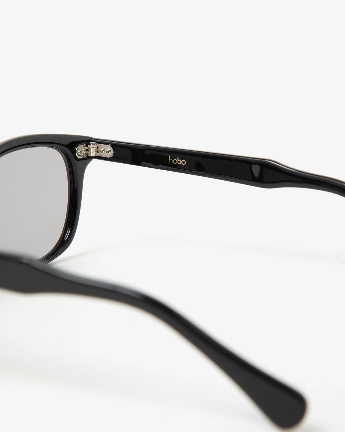 WELLINGTON FRAME SUNGLASSES ACETATE by KANEKO OPTICAL