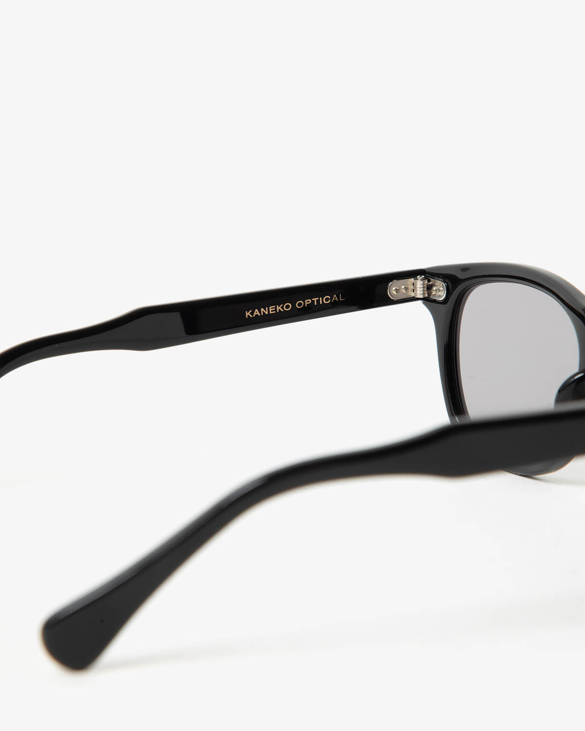 WELLINGTON FRAME SUNGLASSES ACETATE by KANEKO OPTICAL