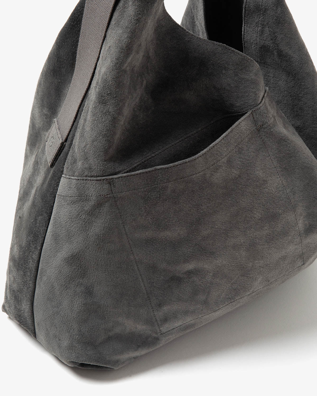 AZUMA SHOULDER BAG M PIG SUEDE