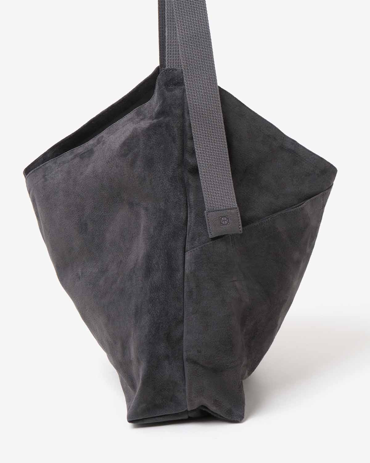 AZUMA SHOULDER BAG M PIG SUEDE