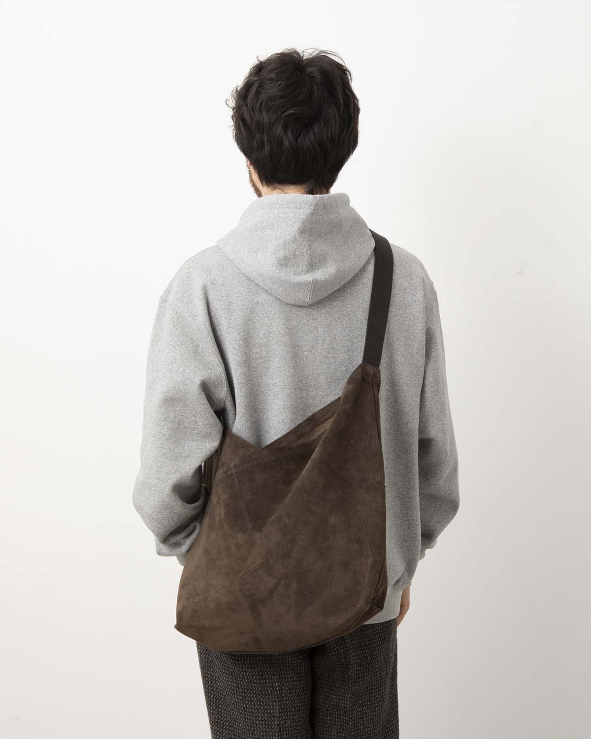 AZUMA SHOULDER BAG M PIG SUEDE