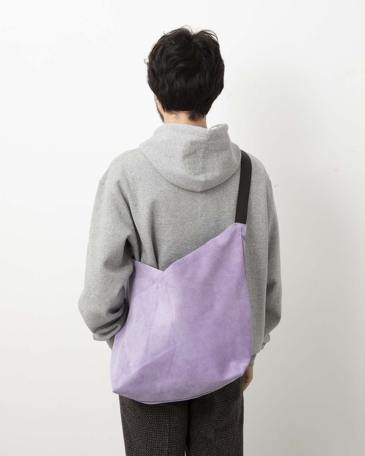 AZUMA SHOULDER BAG M PIG SUEDE