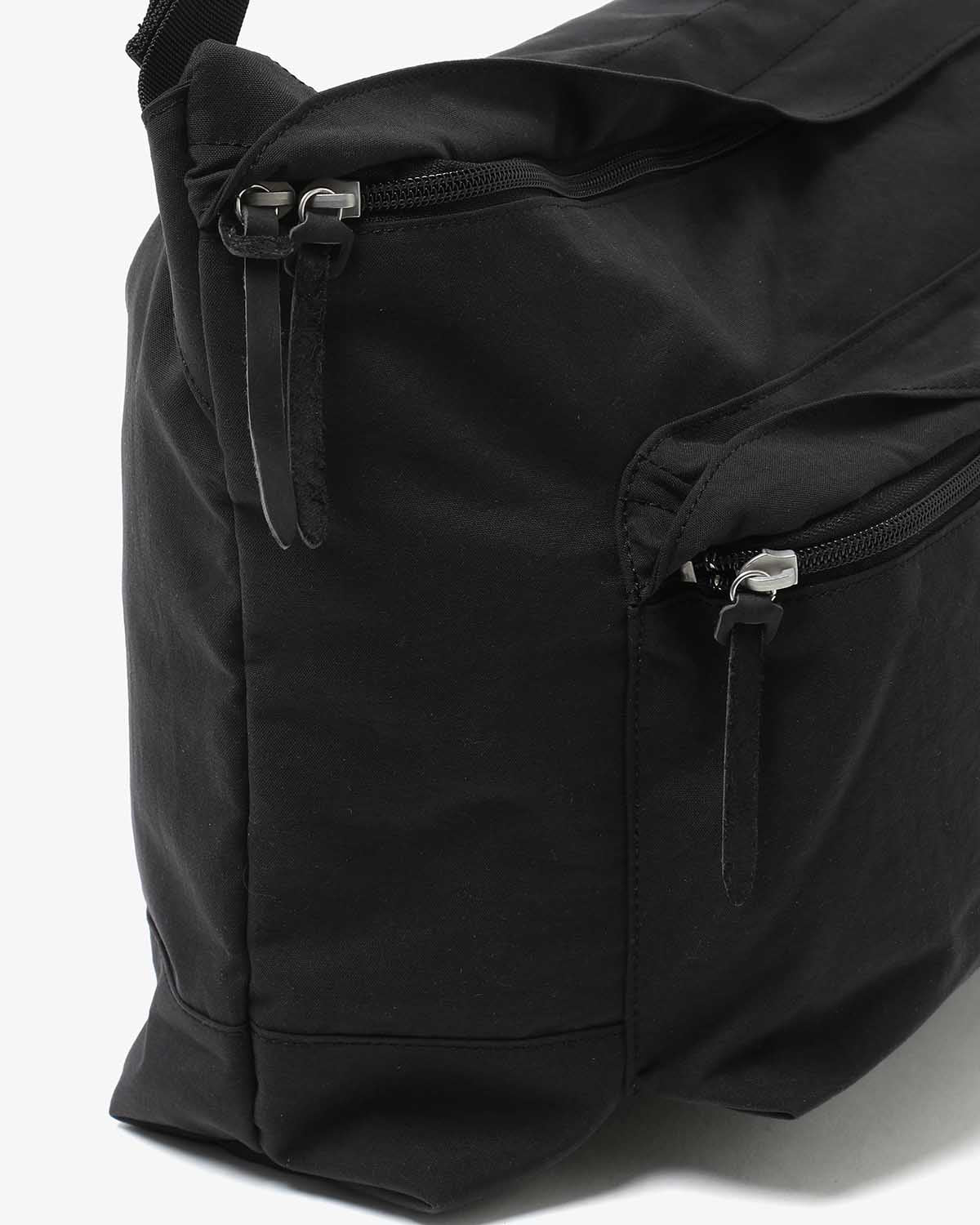 SHOULDER BAG NYLON OXFORD ONIBEGIE® DYED