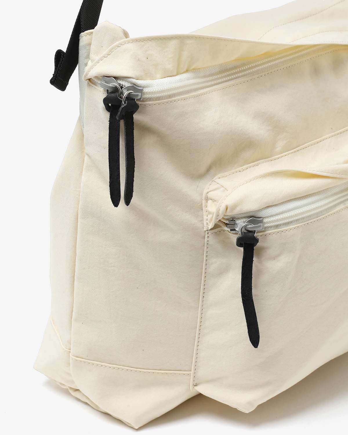 SHOULDER BAG NYLON OXFORD ONIBEGIE® DYED