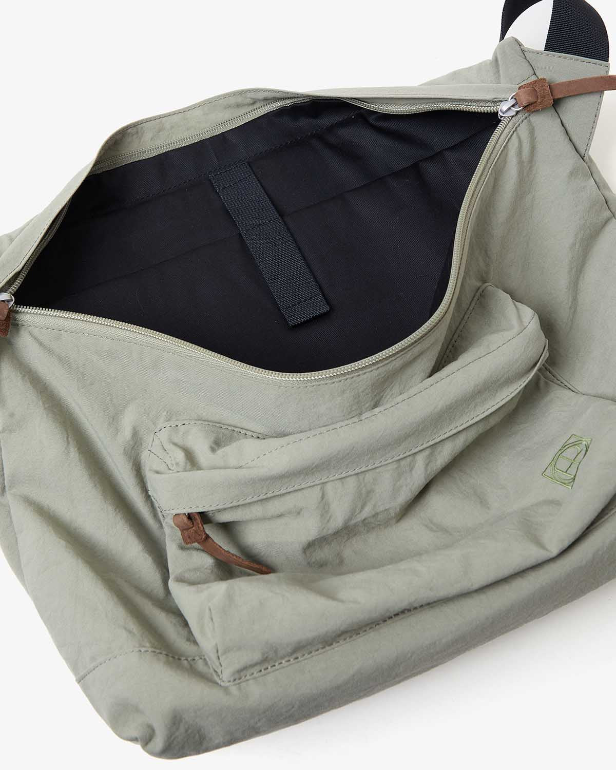 SHOULDER BAG NYLON OXFORD ONIBEGIE® DYED