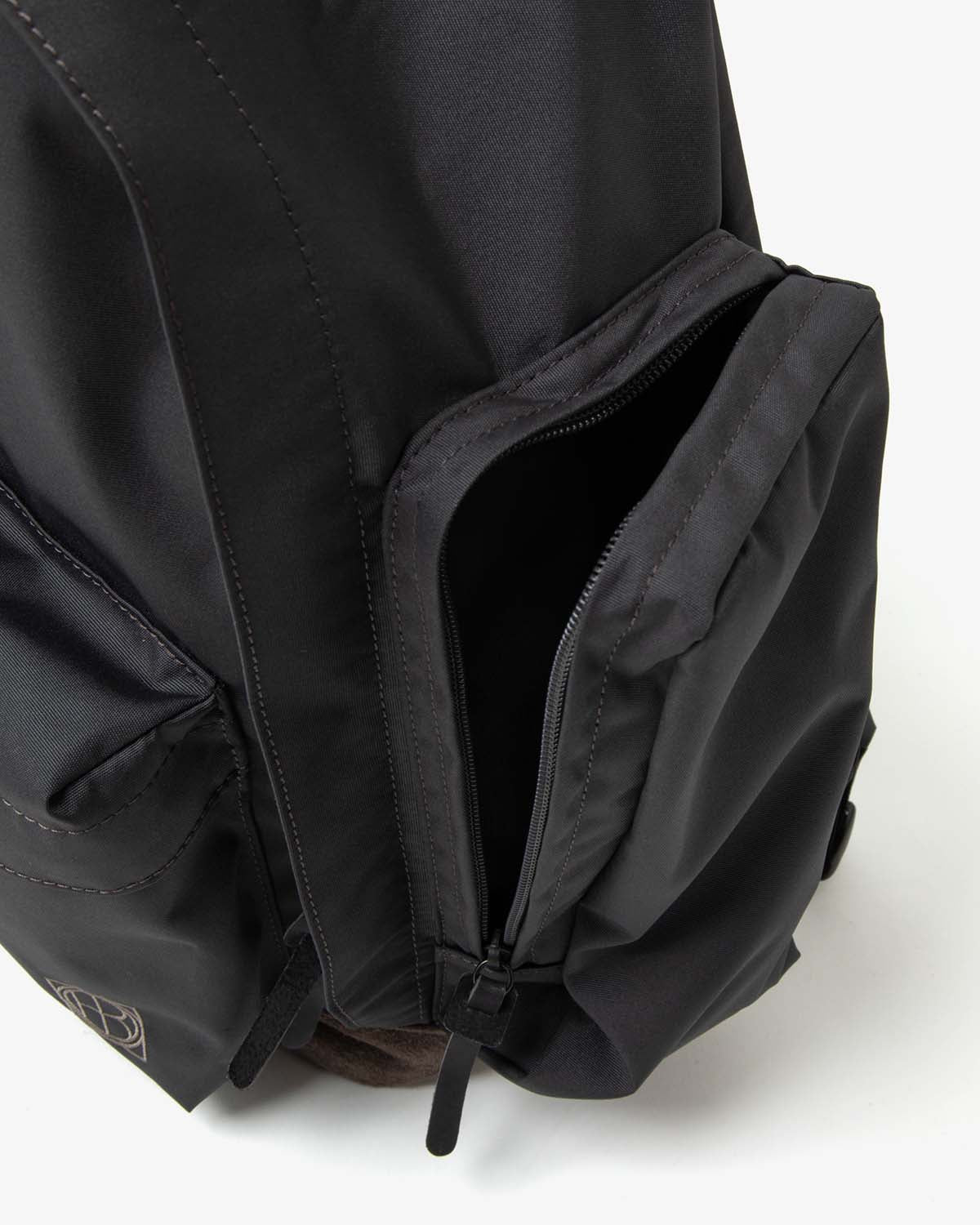 BACKPACK 20L POLYESTER OXFORD CORDURA® WITH PIG SUEDE