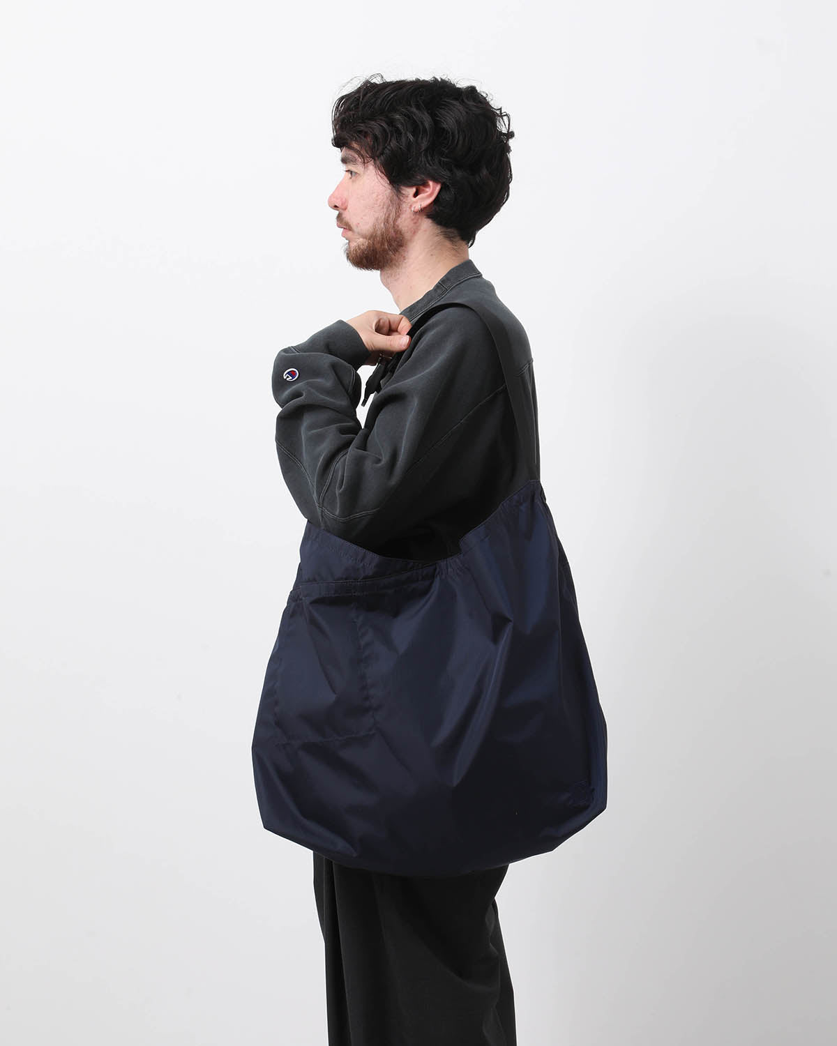 AZUMA SHOULDER BAG L NYLON RIPSTOP