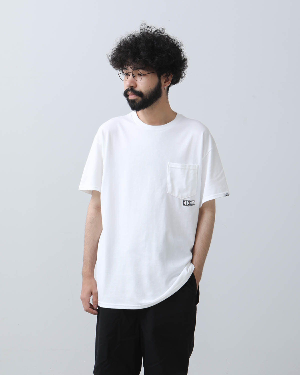 EMBROIDED LOGO POCKET TEE COTTON JERSEY by CITY COUNTRY CITY