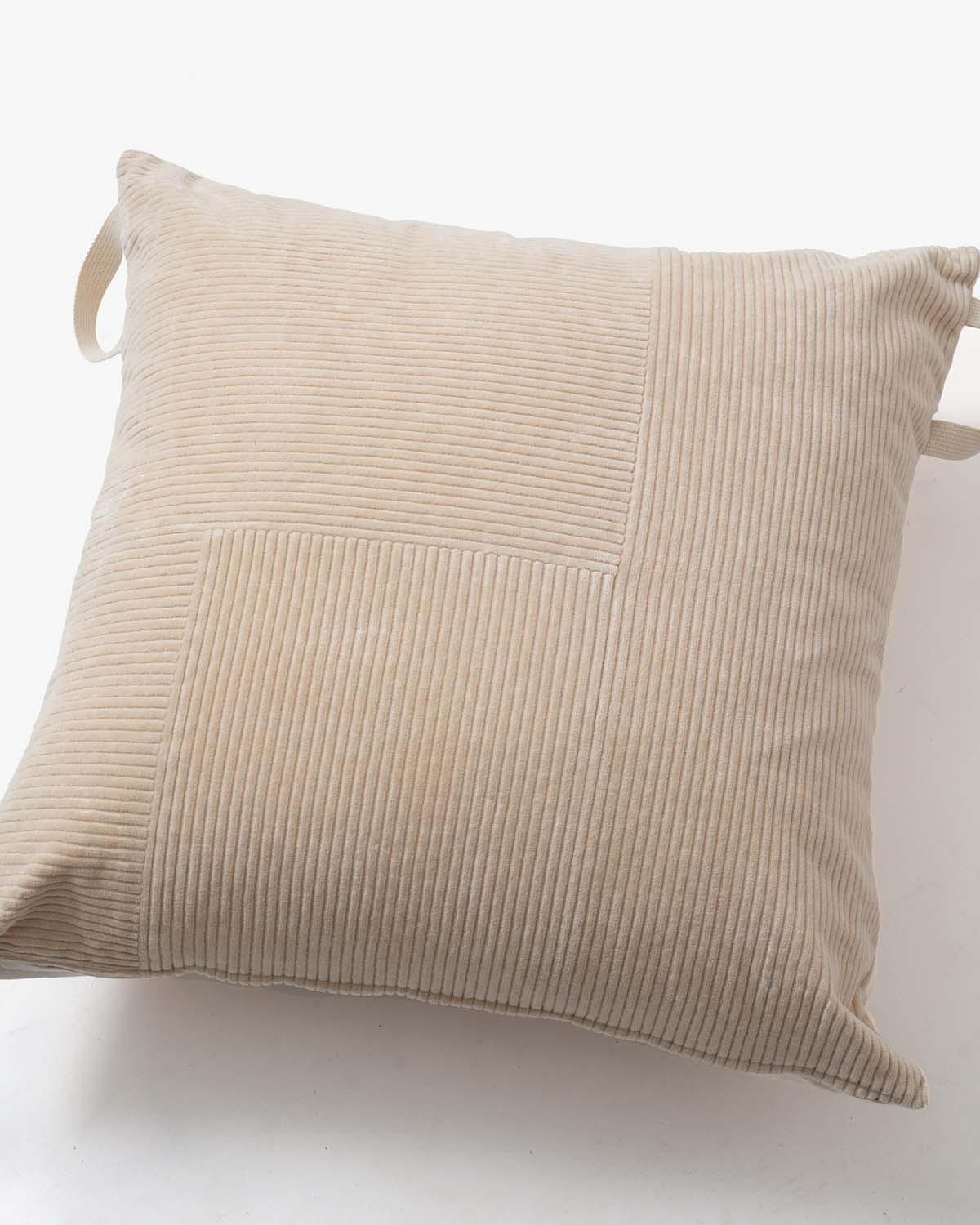CUSHION M COTTON CORDUROY