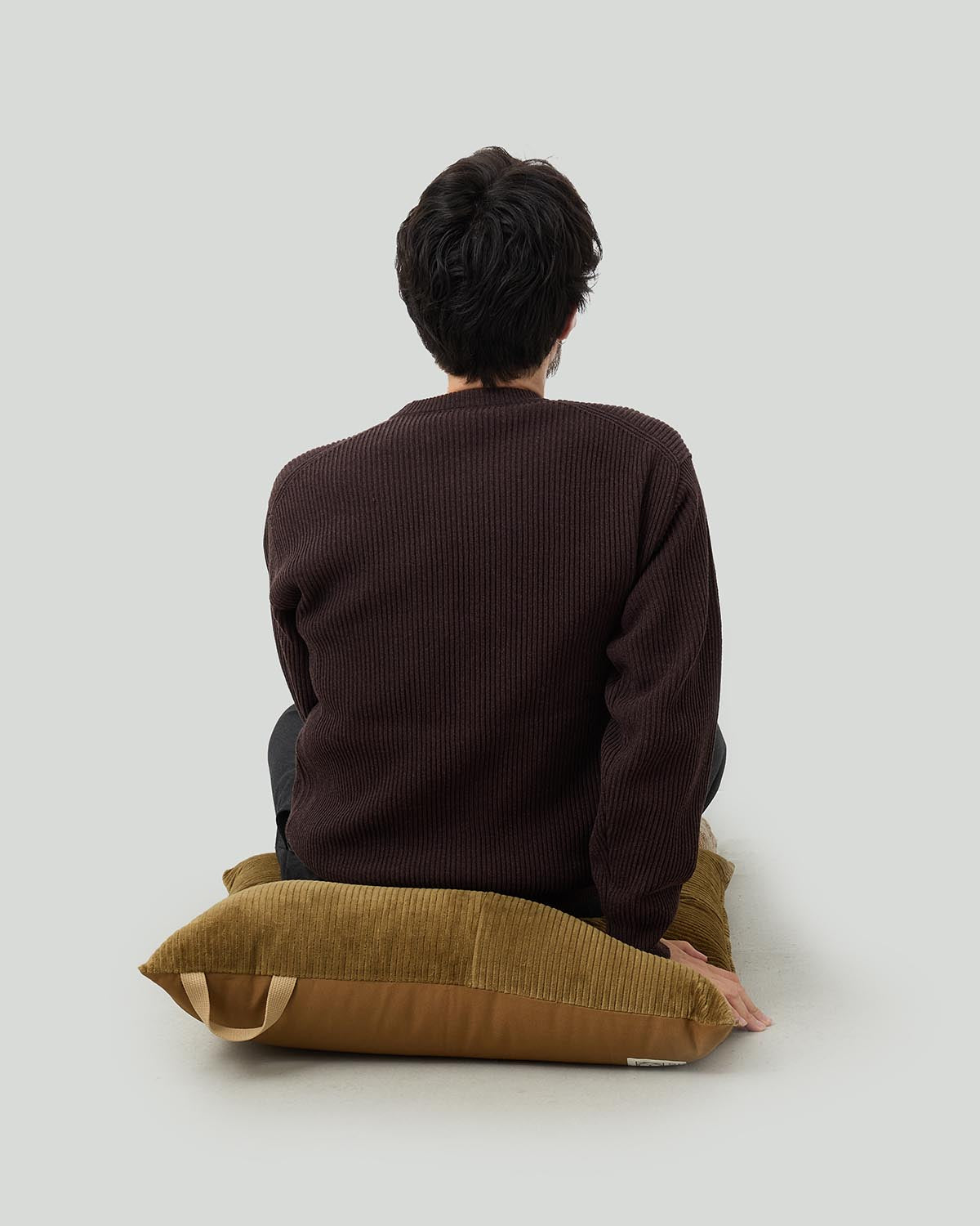 CUSHION M COTTON CORDUROY