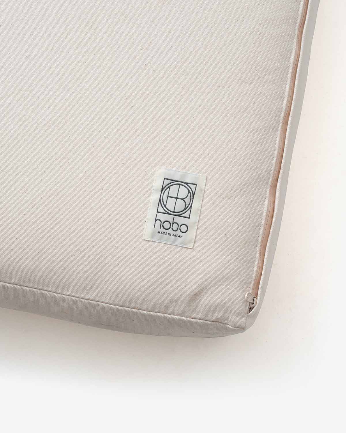 SQUARE CUSHION M COTTON CORDUROY