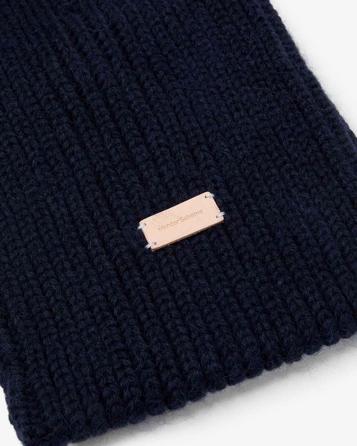 KNITTED POCKET SCARF