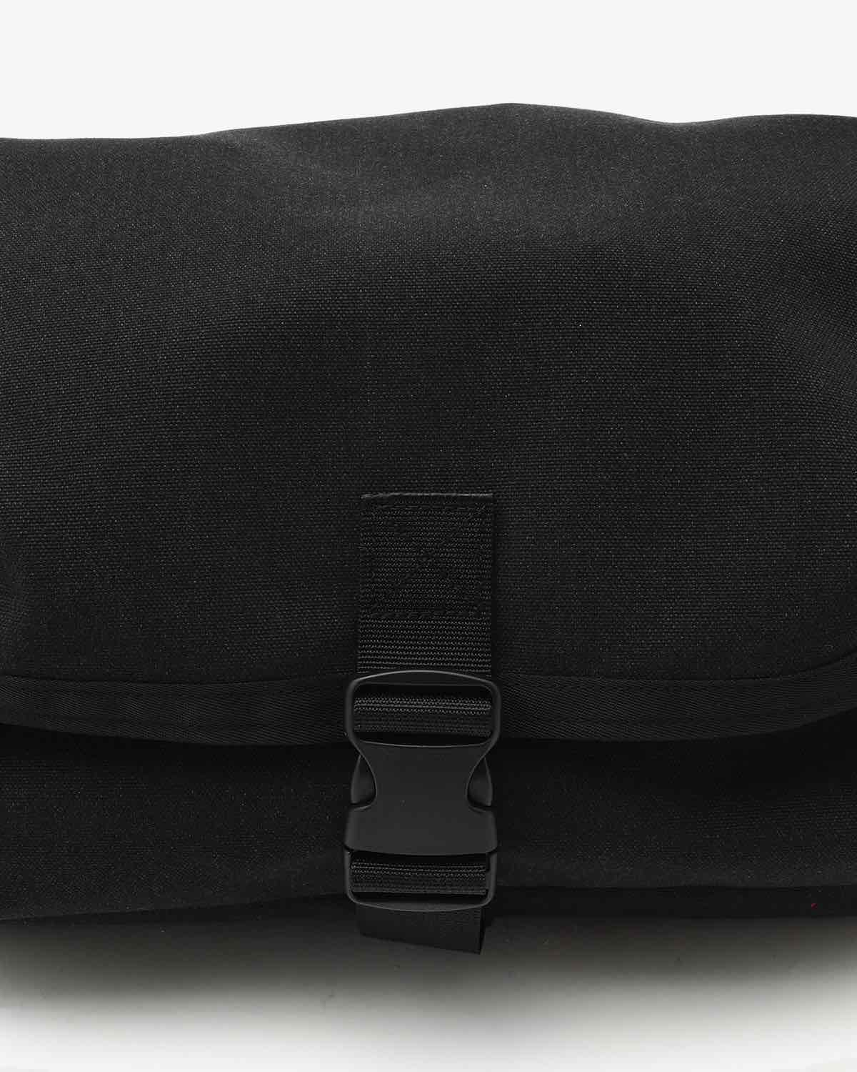 MESSENGER BAG SMALL