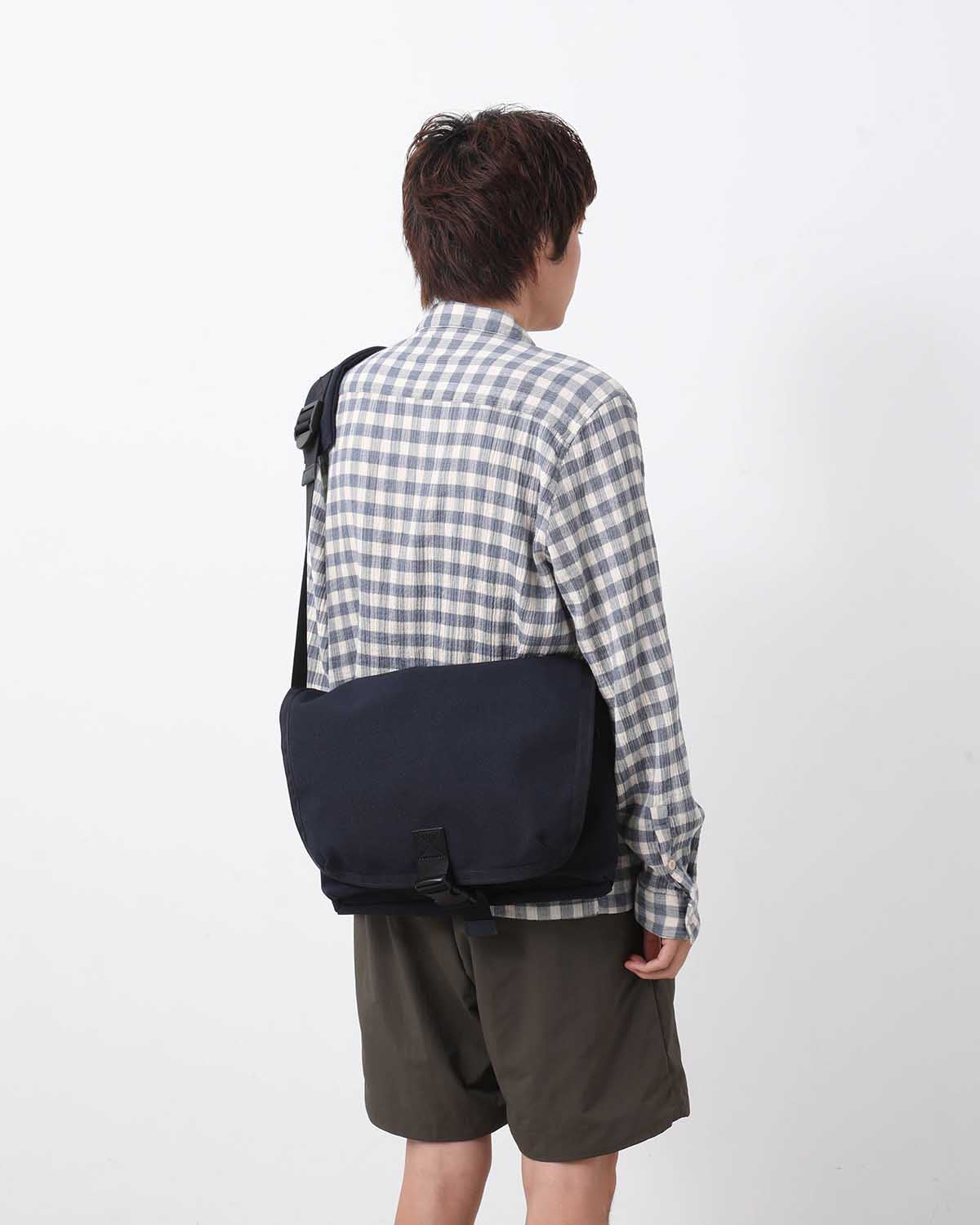 MESSENGER BAG SMALL