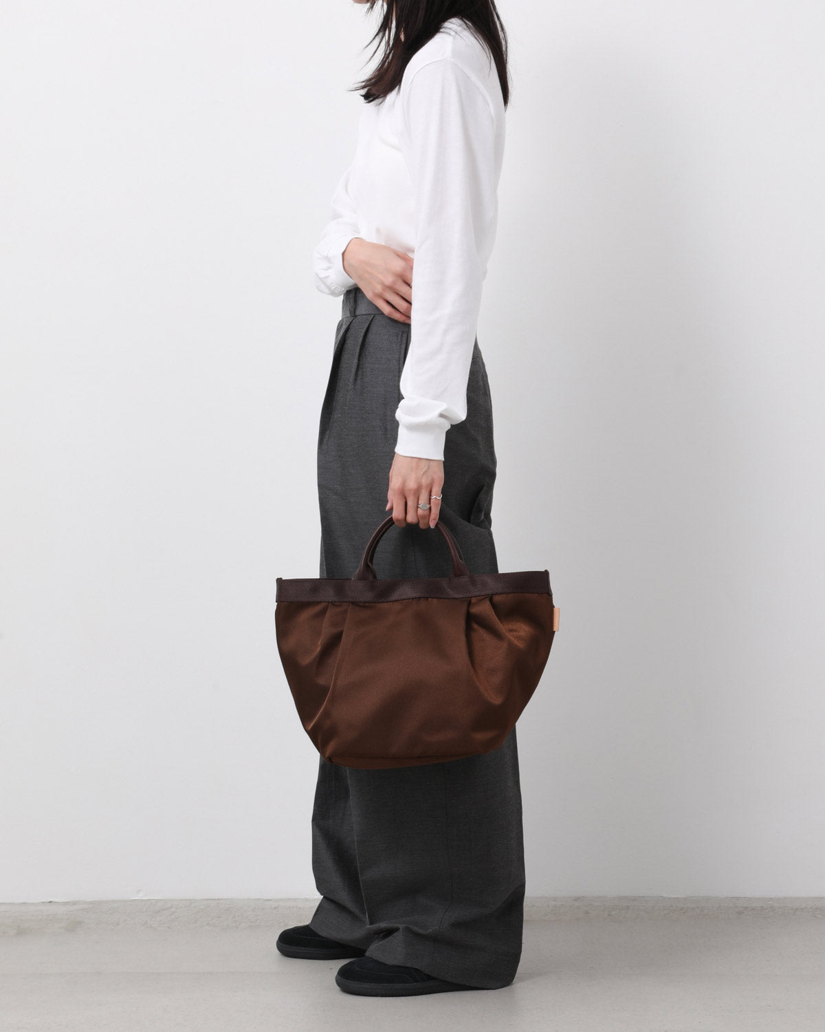 2TUCK TOTE M