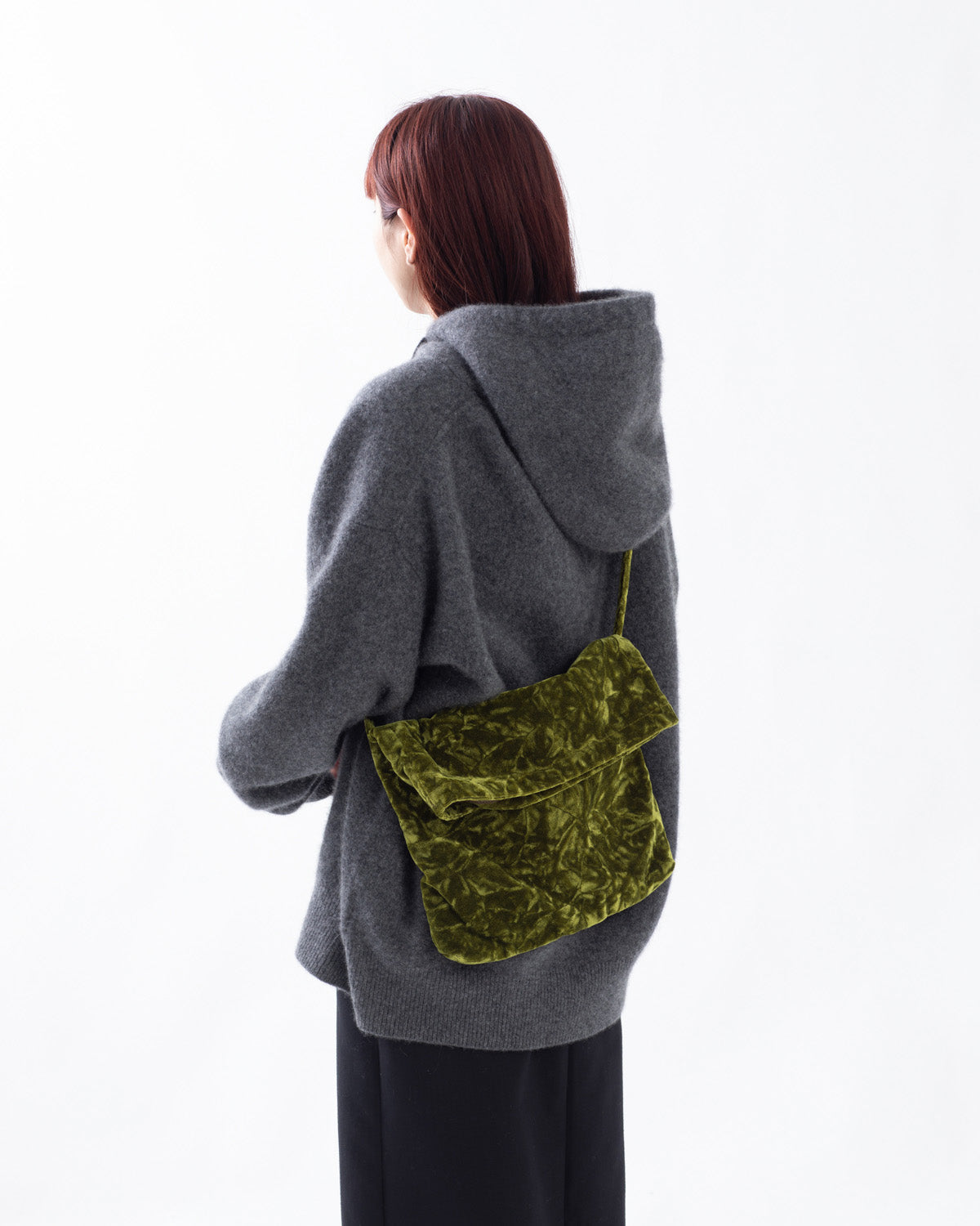 VELVET FLAP SHOULDER BAG