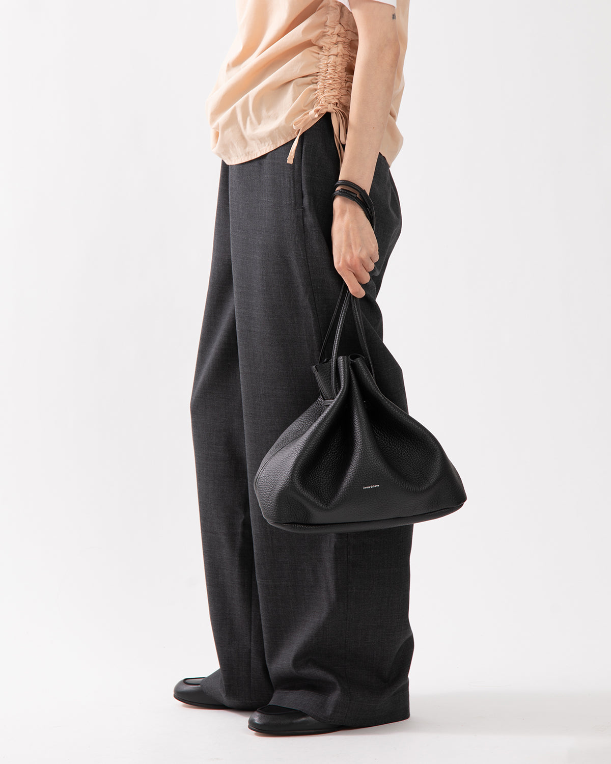 BUCKET BAG