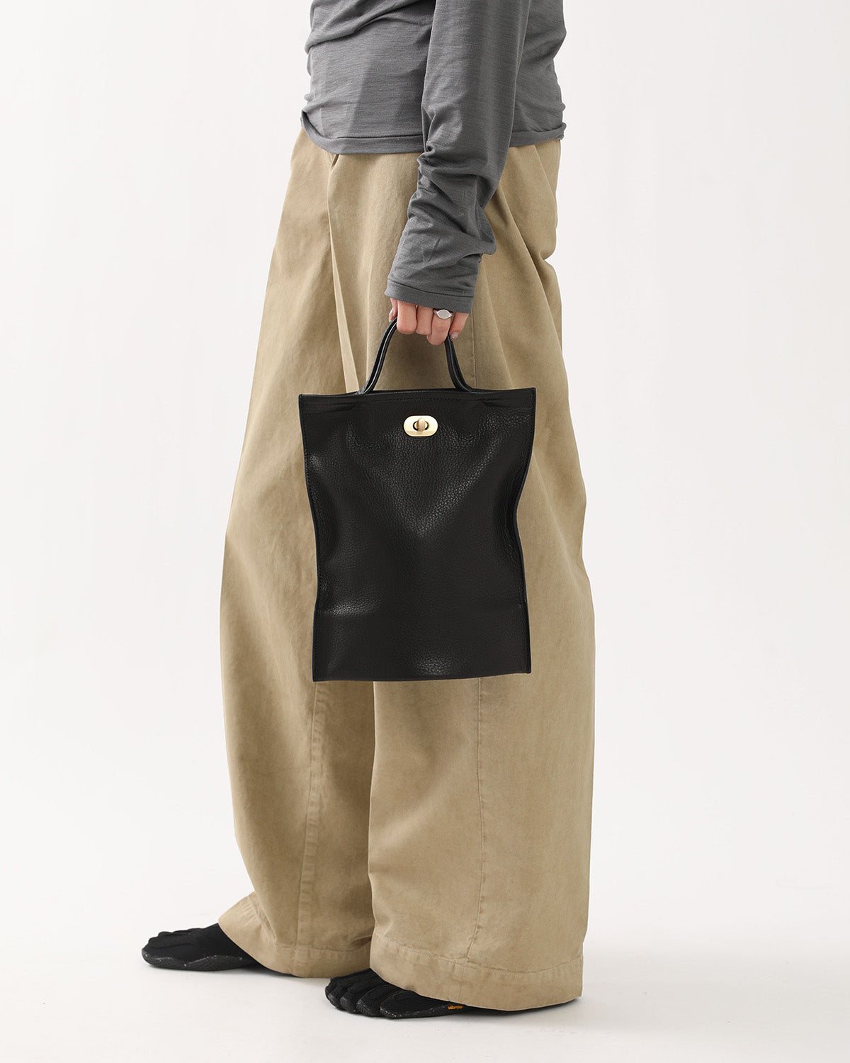 TWIST HAND BAG SMALL