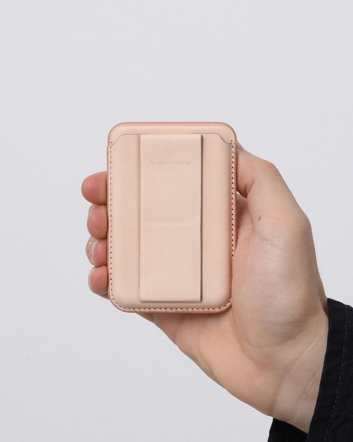MAGNET CARD CASE