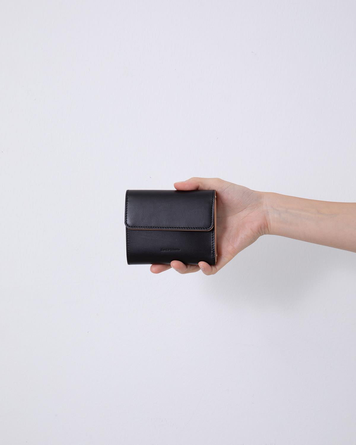 BELLOWS WALLET