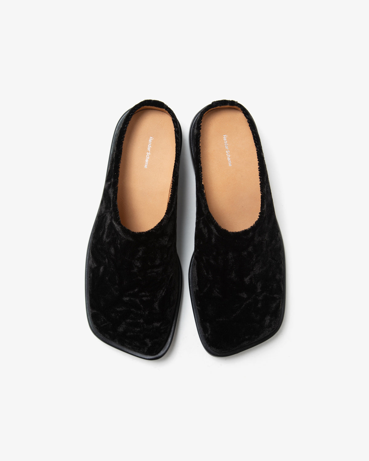 BEAR FOOT VELVET MULE
