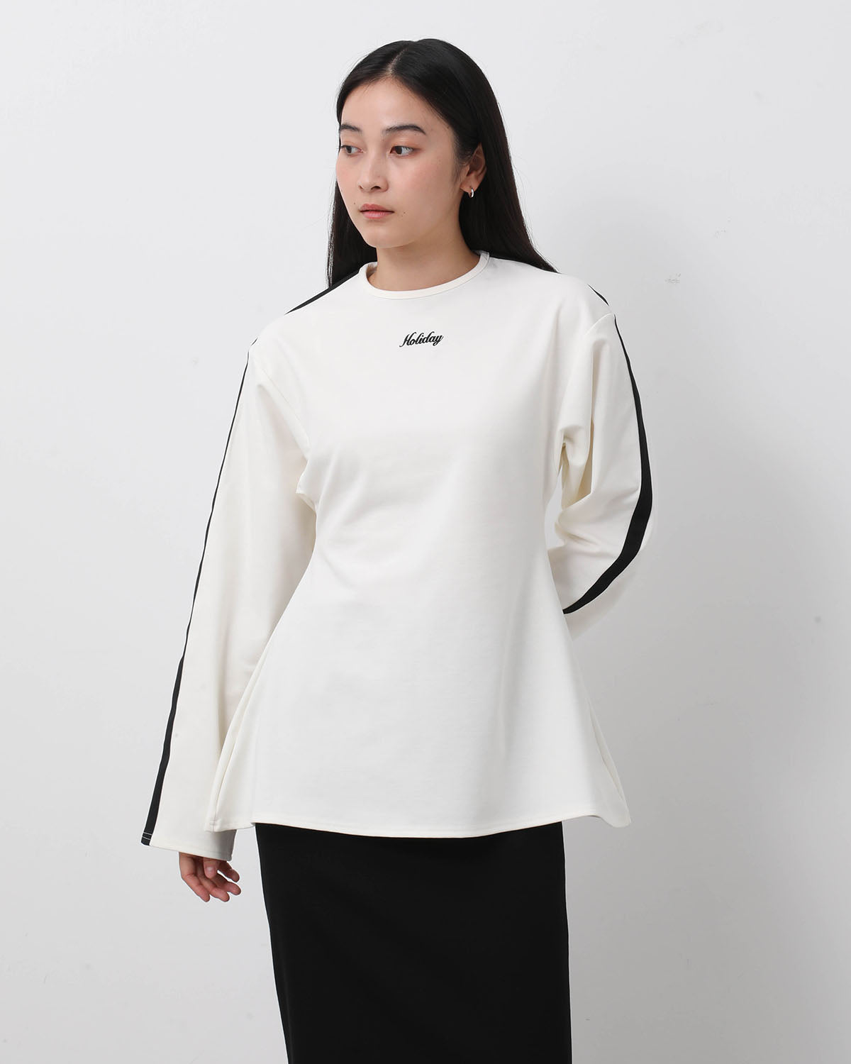 LINE FLARE WARM TOPS