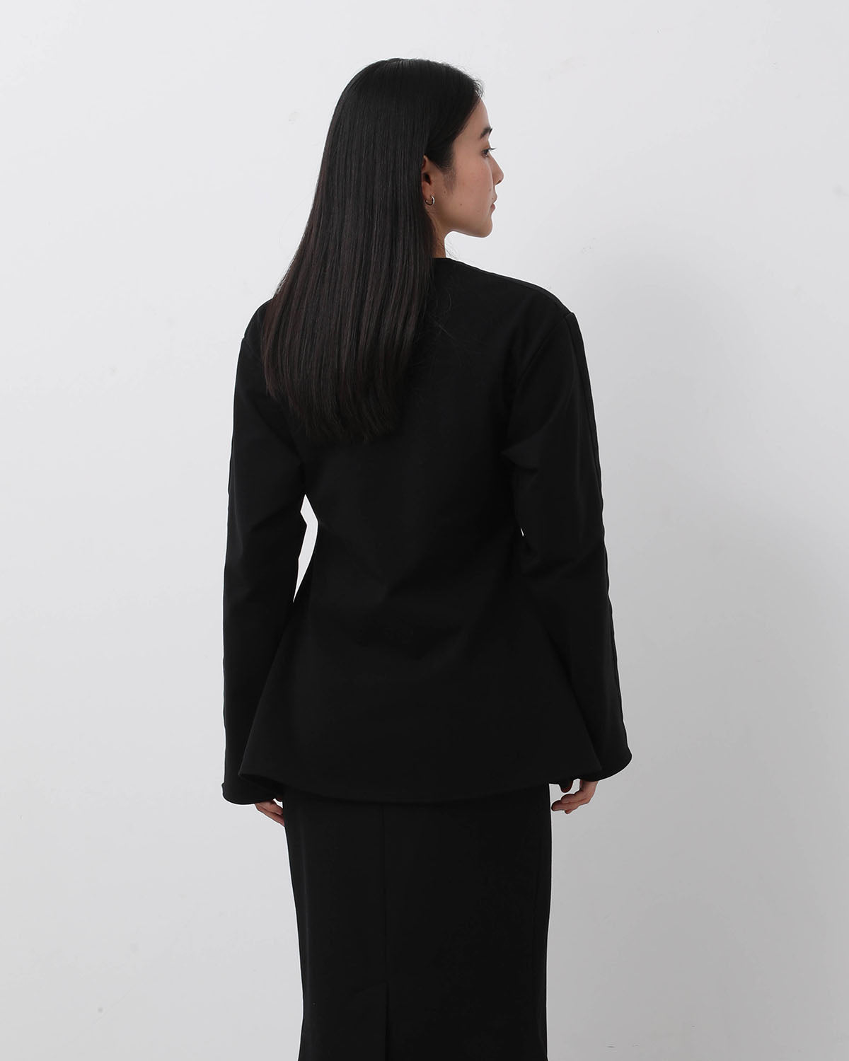 LINE FLARE WARM TOPS