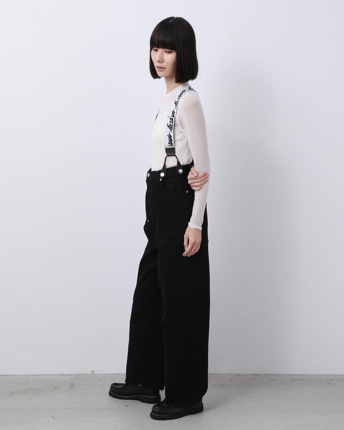 DAMAGE DENIM SUSPENDER PANTS（BLACK）