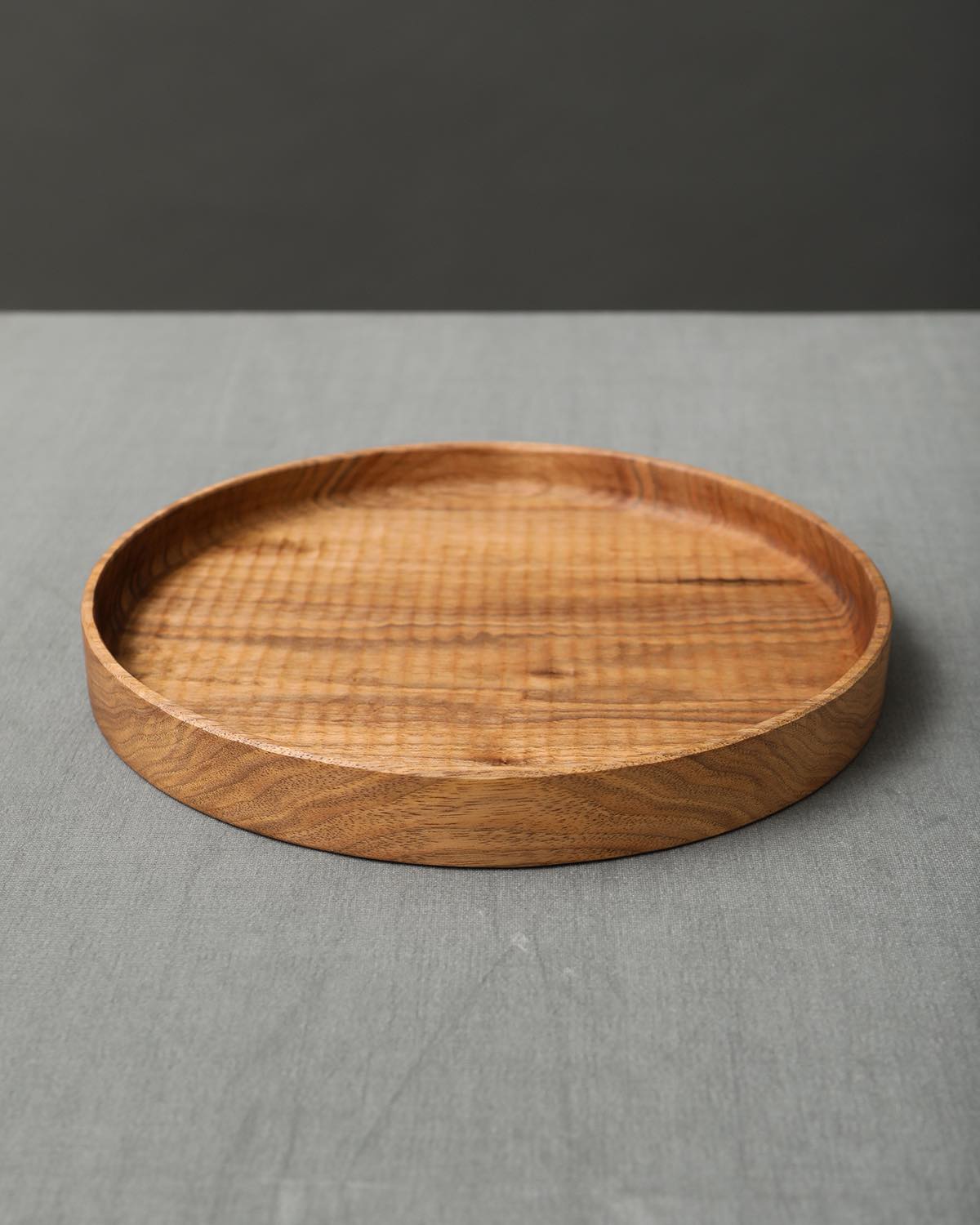 WALNUT TRAY Φ240