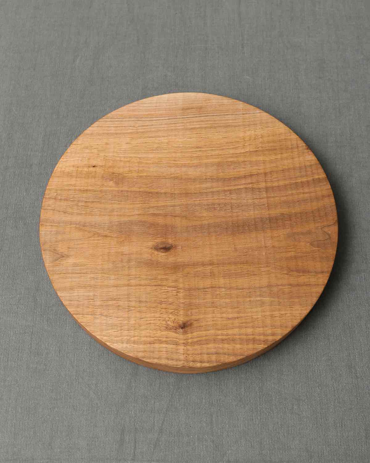 WALNUT TRAY Φ240