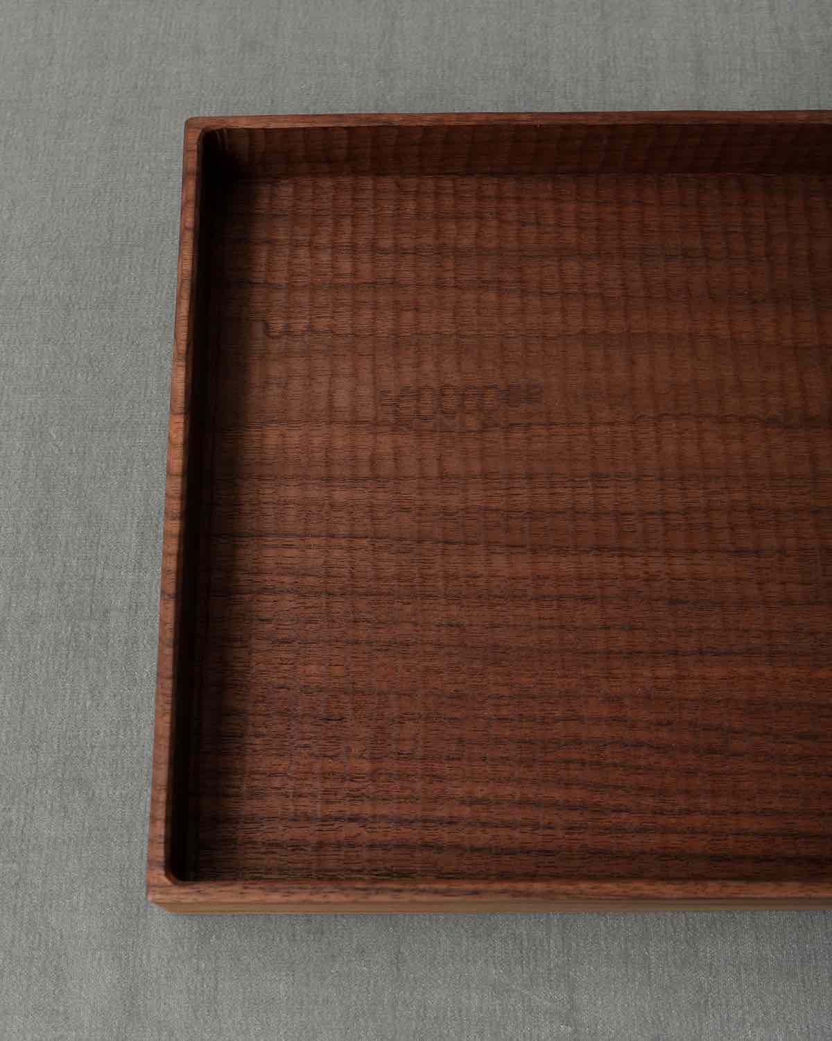 WALNUT DEEP SQUARE TRAY (SQUARE)