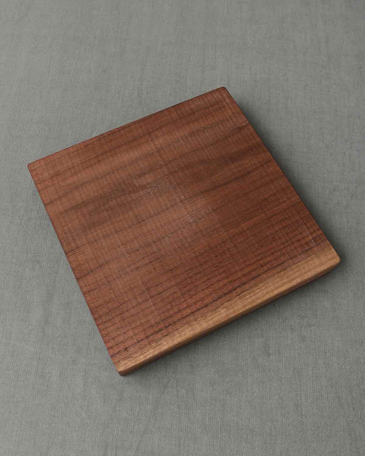 WALNUT DEEP SQUARE TRAY (SQUARE)