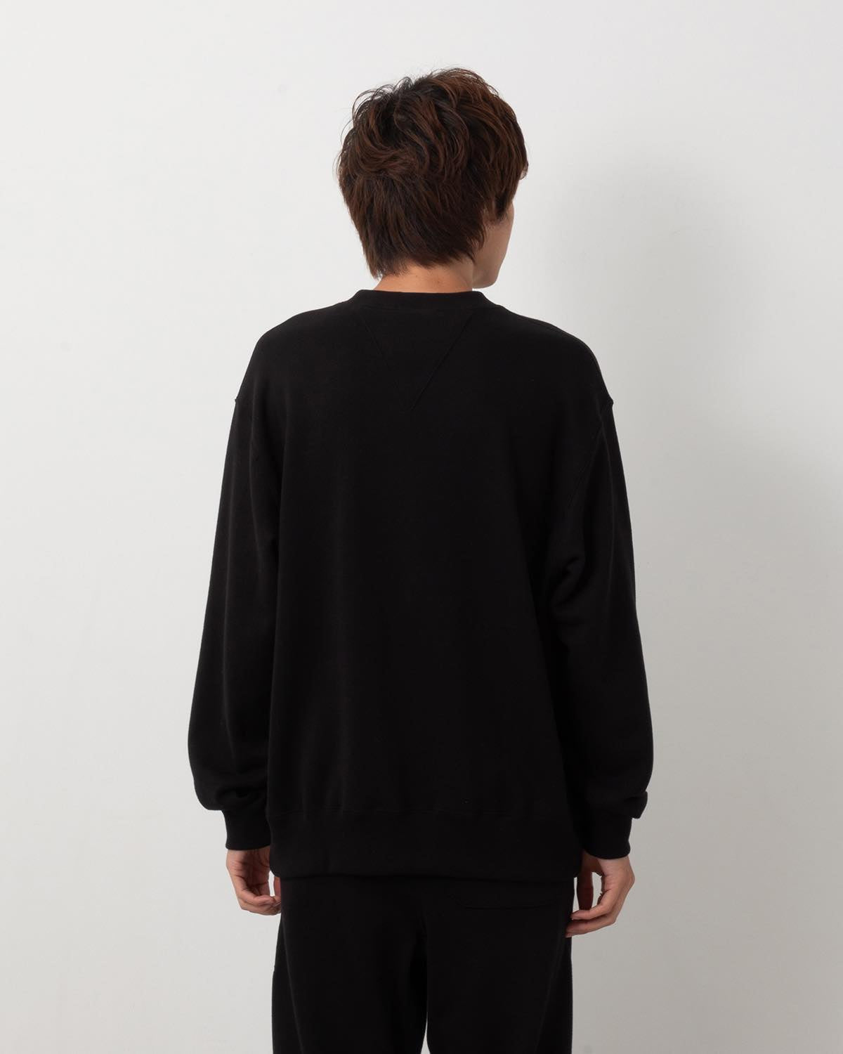 SWEAT SHIRT