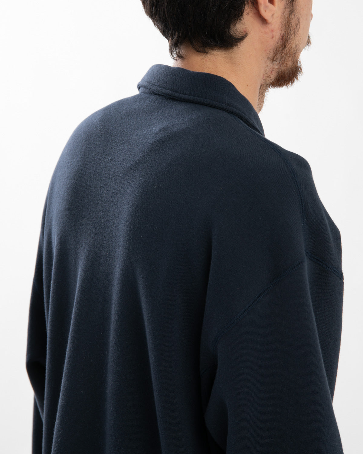 COLLARED SWEAT SHIRT