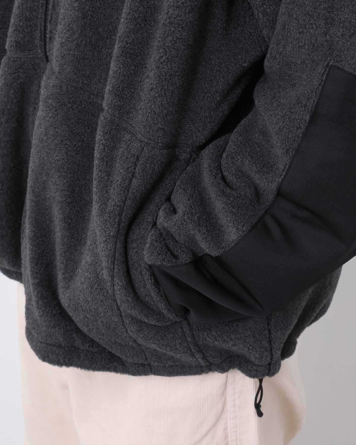 FLEECE JACKET