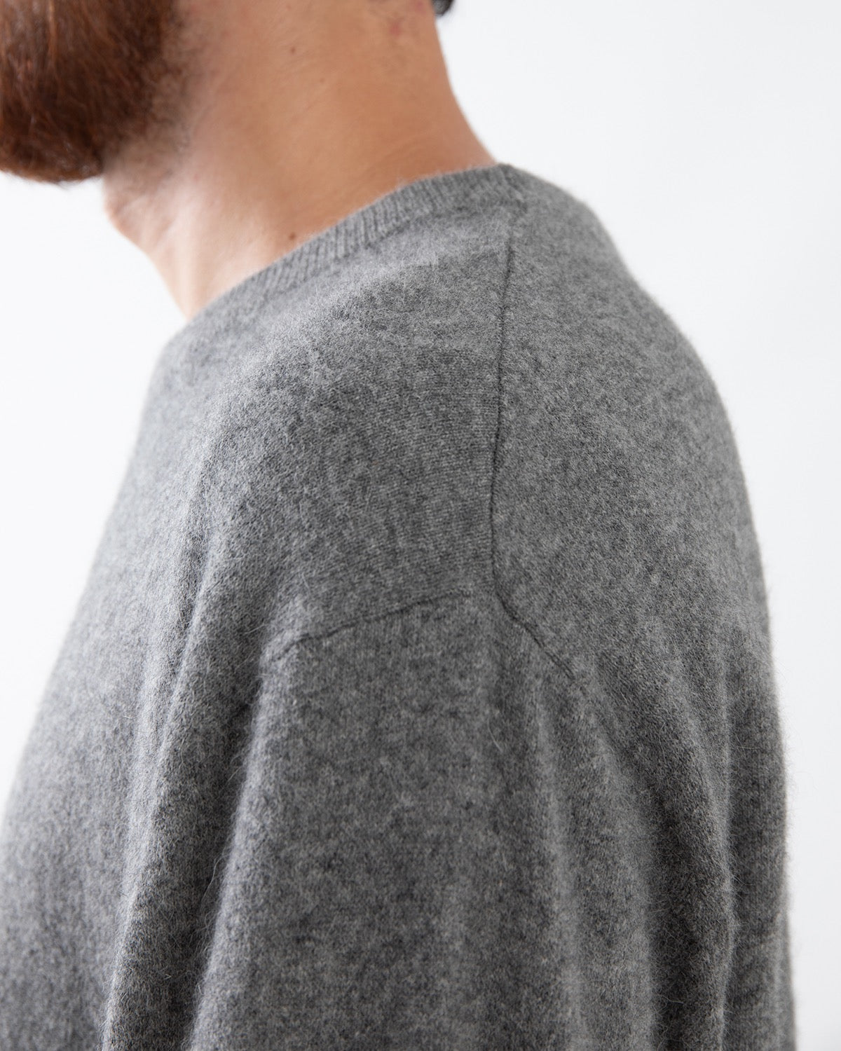 RACCOON SWEATER