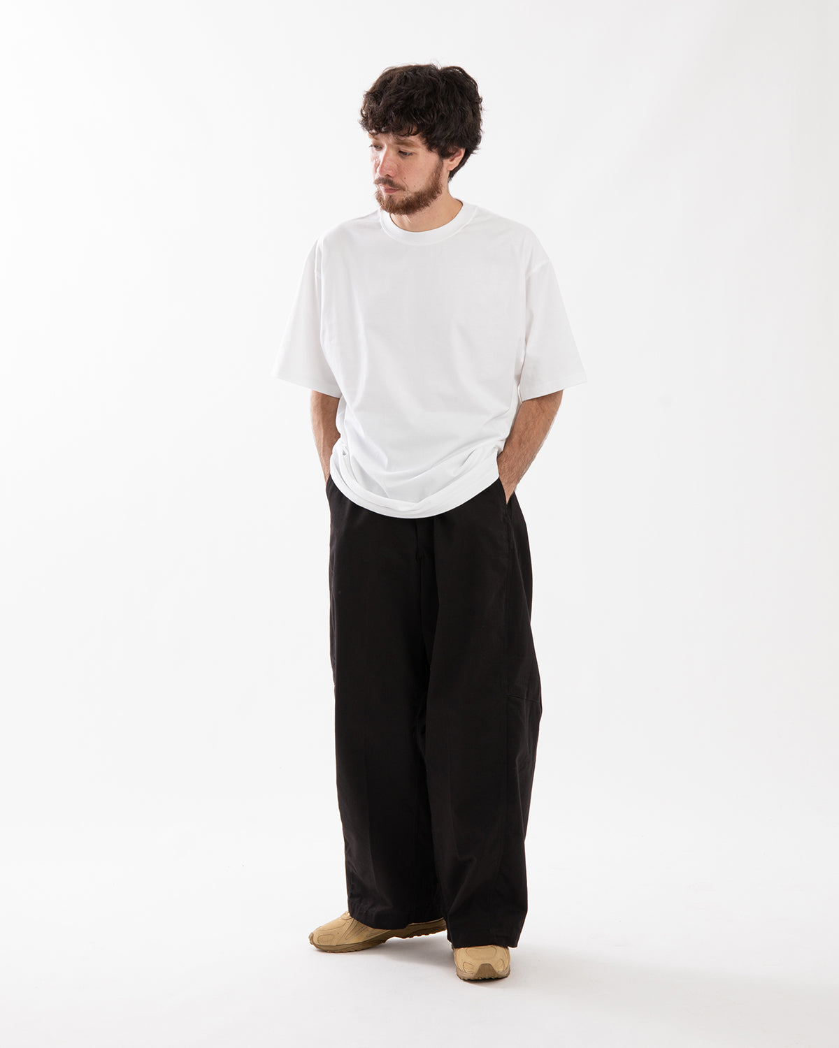 BARREL LEG CHINO TROUSERS