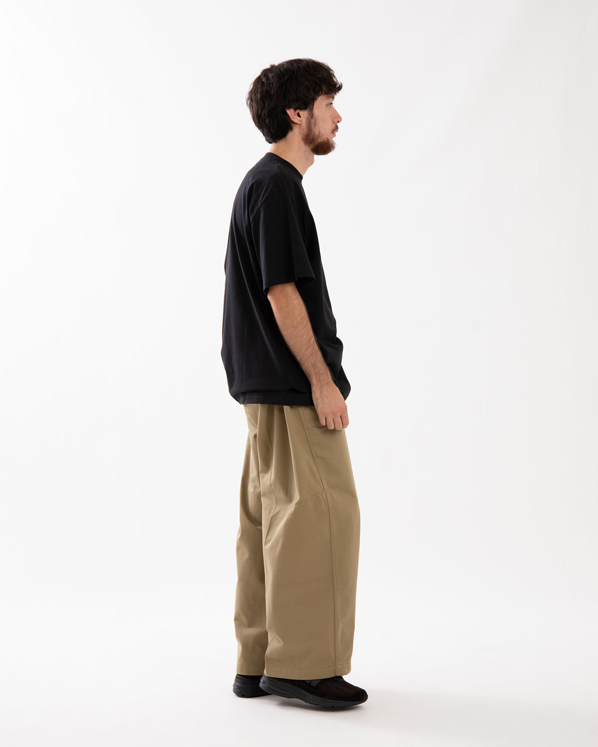 BARREL LEG CHINO TROUSERS