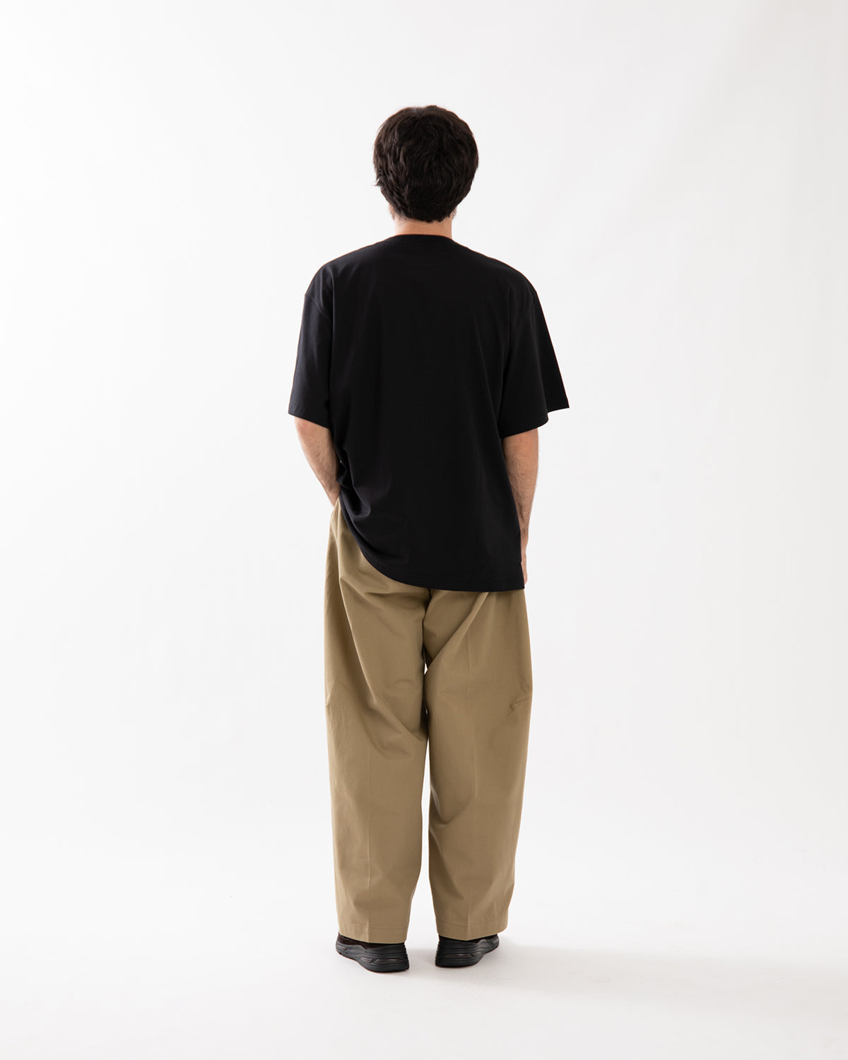 BARREL LEG CHINO TROUSERS