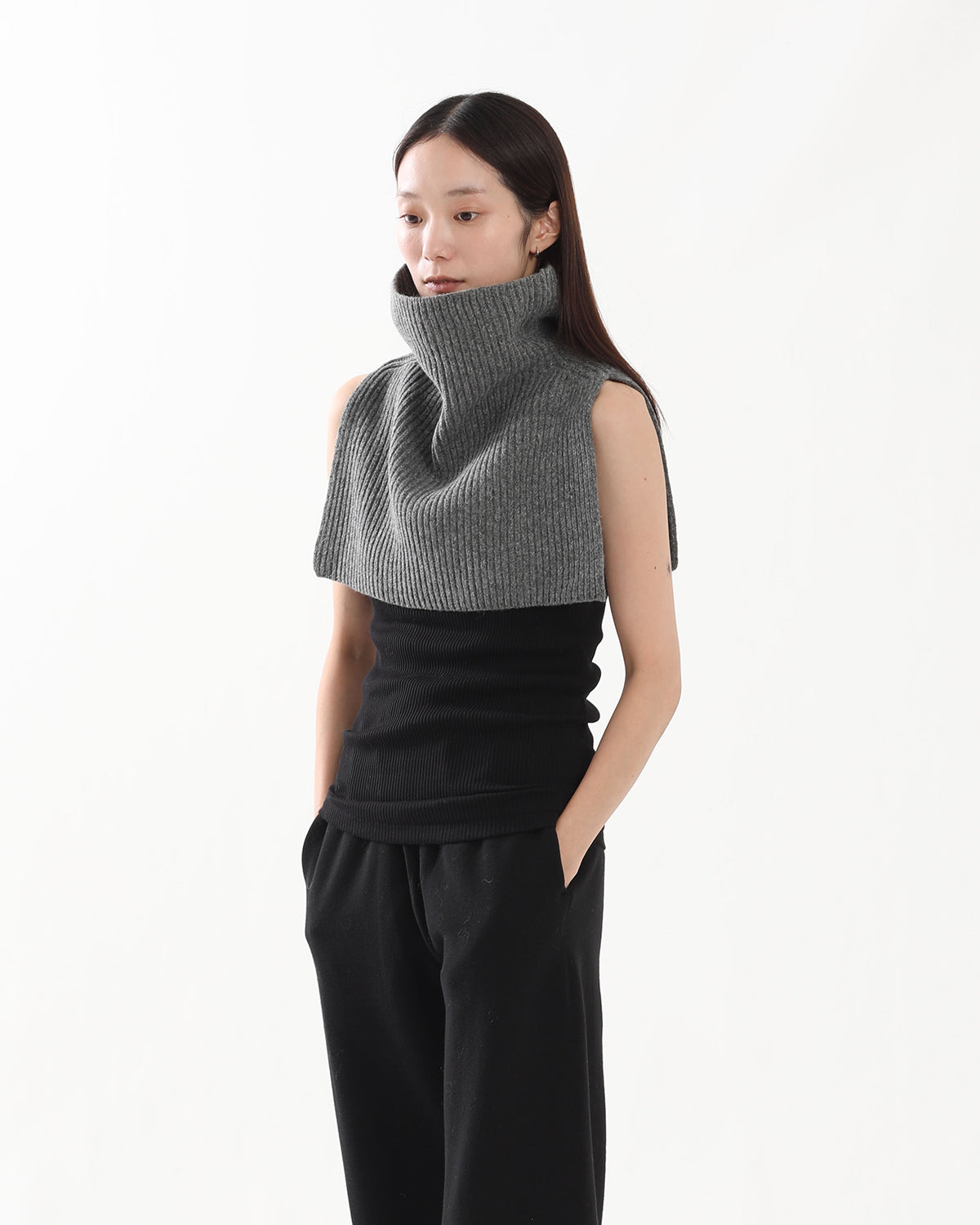 RIBBED NECK WARMER
