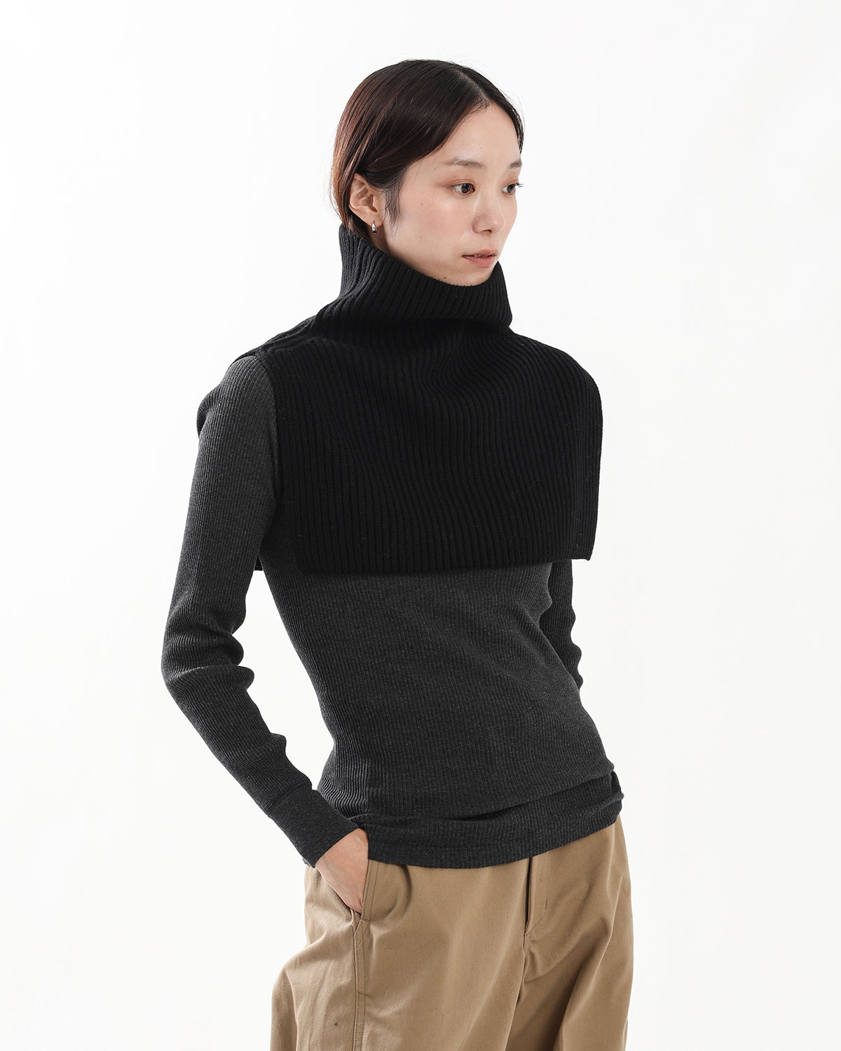 RIBBED NECK WARMER