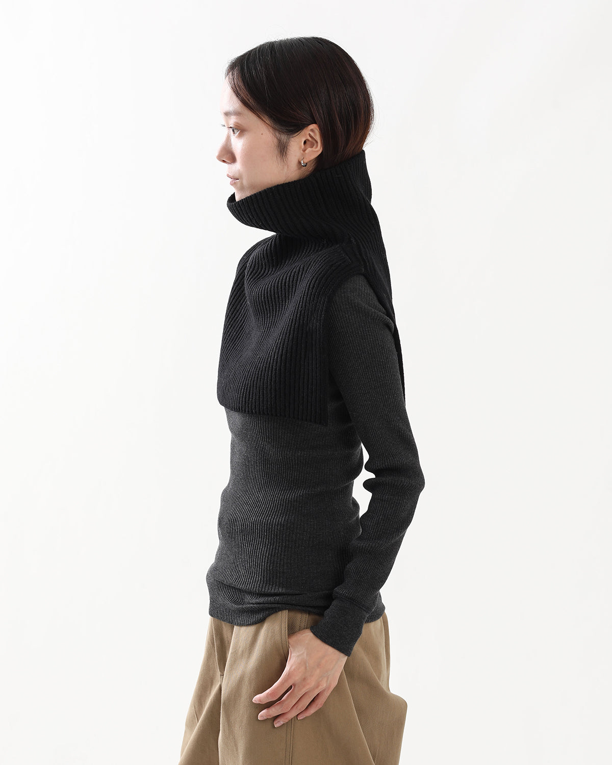 RIBBED NECK WARMER